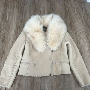 Barney’s Coat Faux Fur Collar